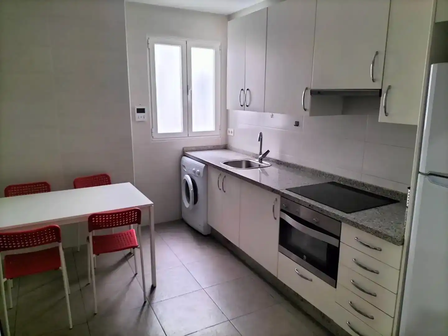 Cocina de Piso para compartir en León Capital  con Parquet, Amueblado y Balcón