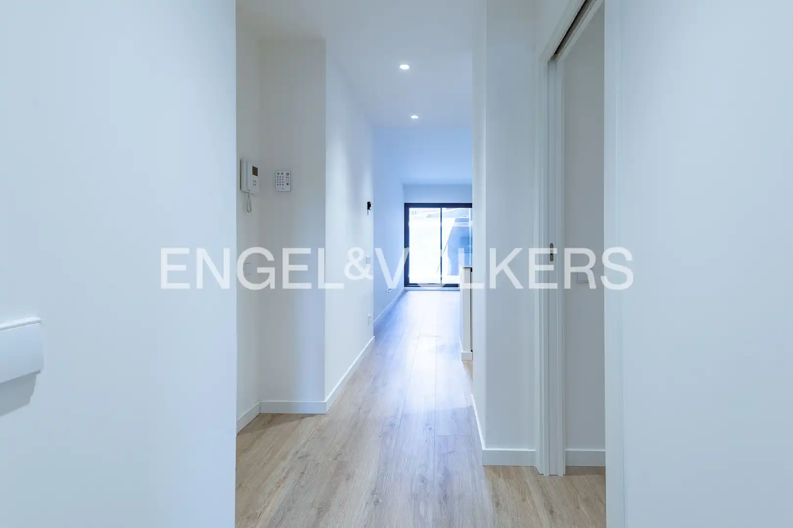 Ground floor for rent in Badalona  with Heating, Parquet flooring and Terrace