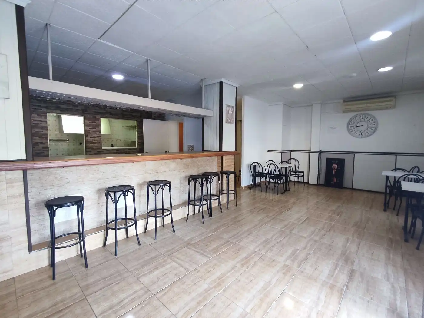 Locale commerciale in vendita a Calle de Bonaventura Carles i Aribau 12, imagen 11