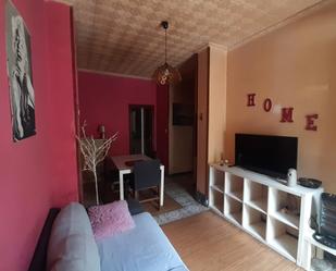 Living room of Flat for sale in  Sevilla Capital