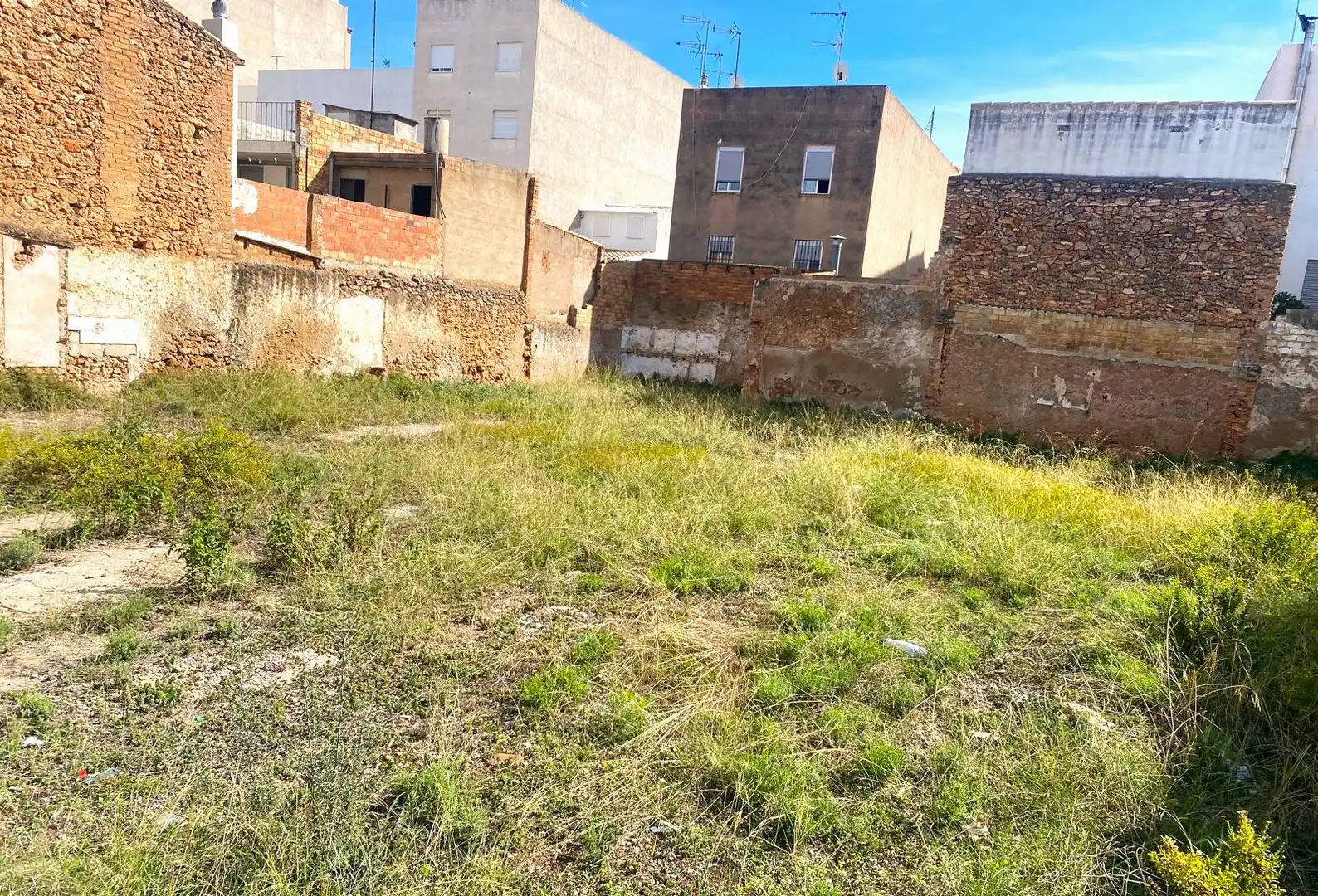 Wohnbaugrundstück zum Verkauf in Carrer Sant Manuel, imagen 2