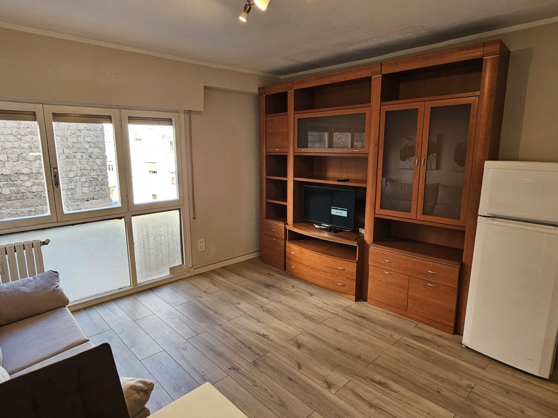 Bedroom of Apartment to rent in  Zaragoza Capital  with Heating, Furnished and Oven