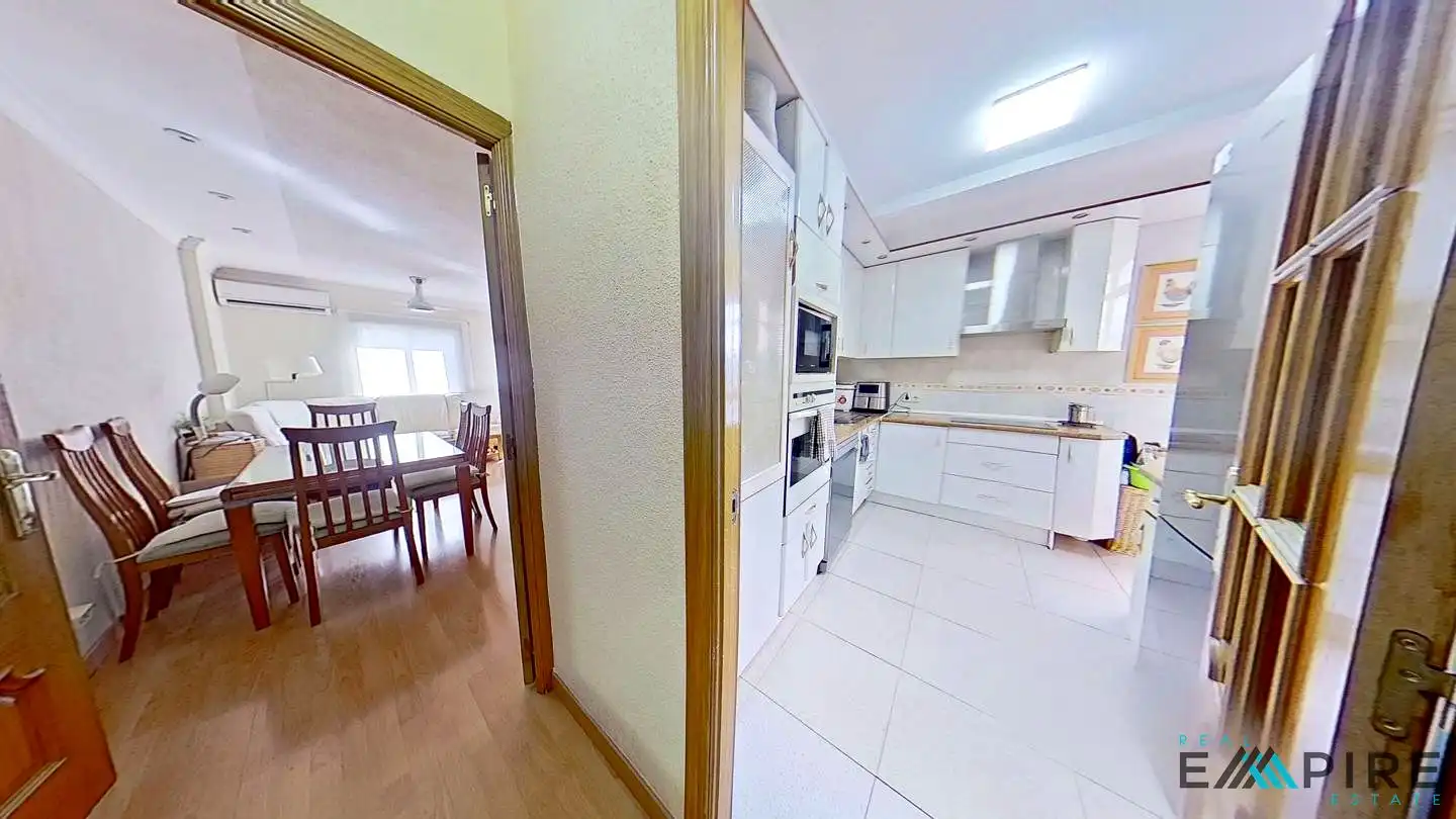 Cocina de Piso en venta en Parla con Aire acondicionado, Calefacción y Terraza