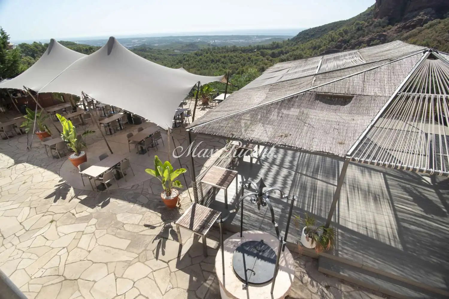 Terrasse von Gebäude zur Miete in Bruguers