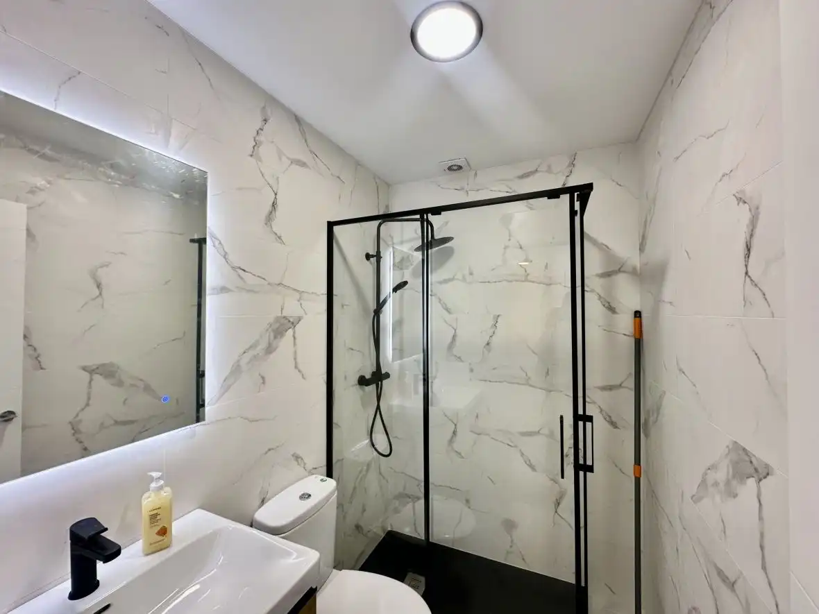 Bany de Apartament en venda en Santa Pola amb Calefacció i Terrassa