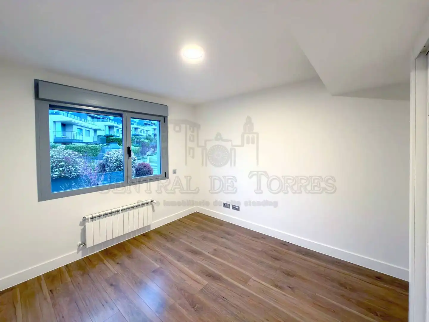 Detached homes for rent in Calle Francisco de Vitoria, Valenoso