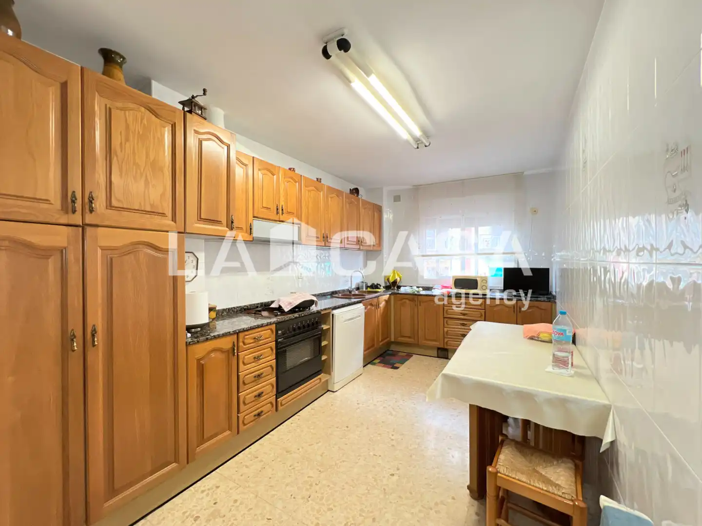 Küche von Maisonette zum Verkauf in Badalona mit Terrasse