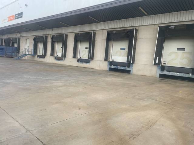 Nave industrial en Alquiler en Calle Parque Logistico en Carmona