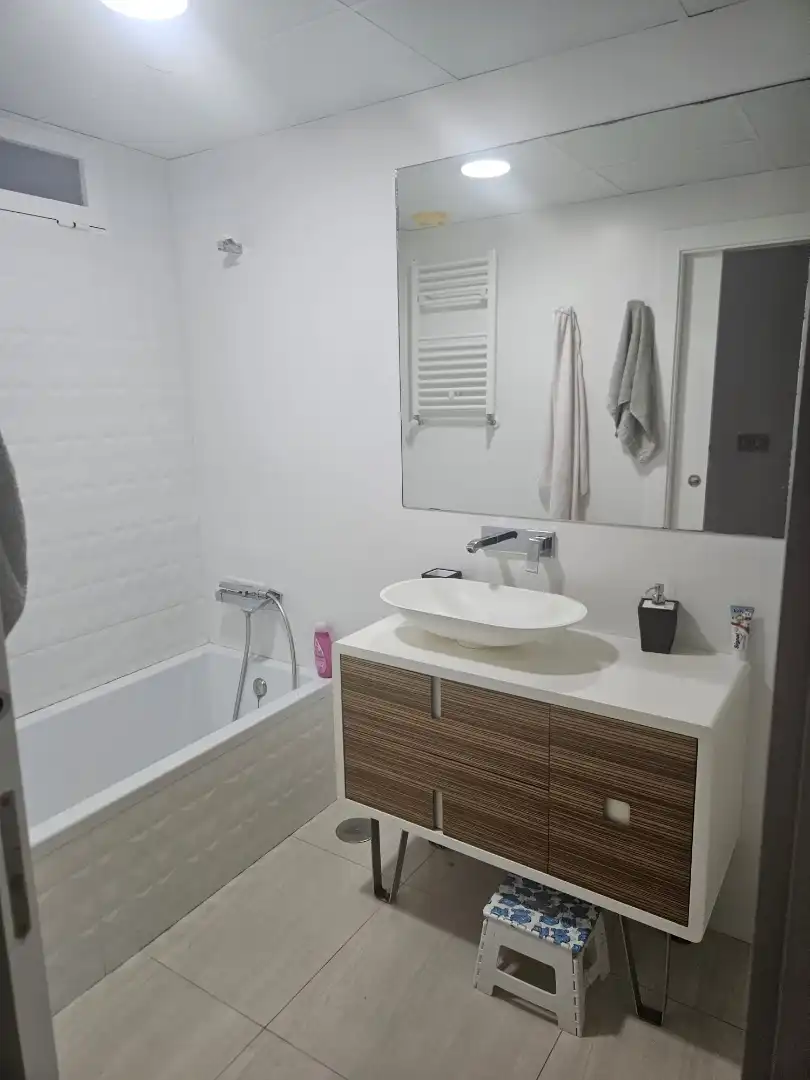 Badezimmer von Wohnung zum Verkauf in Fuente Álamo de Murcia mit Klimaanlage, Heizung und Privatgarten
