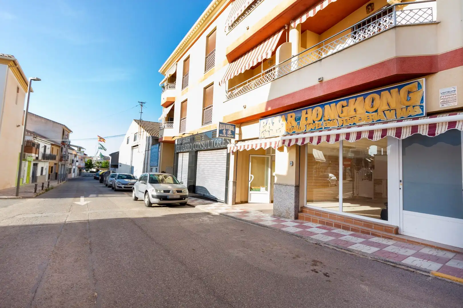 Vista exterior de Local en venta en Villa de Otura