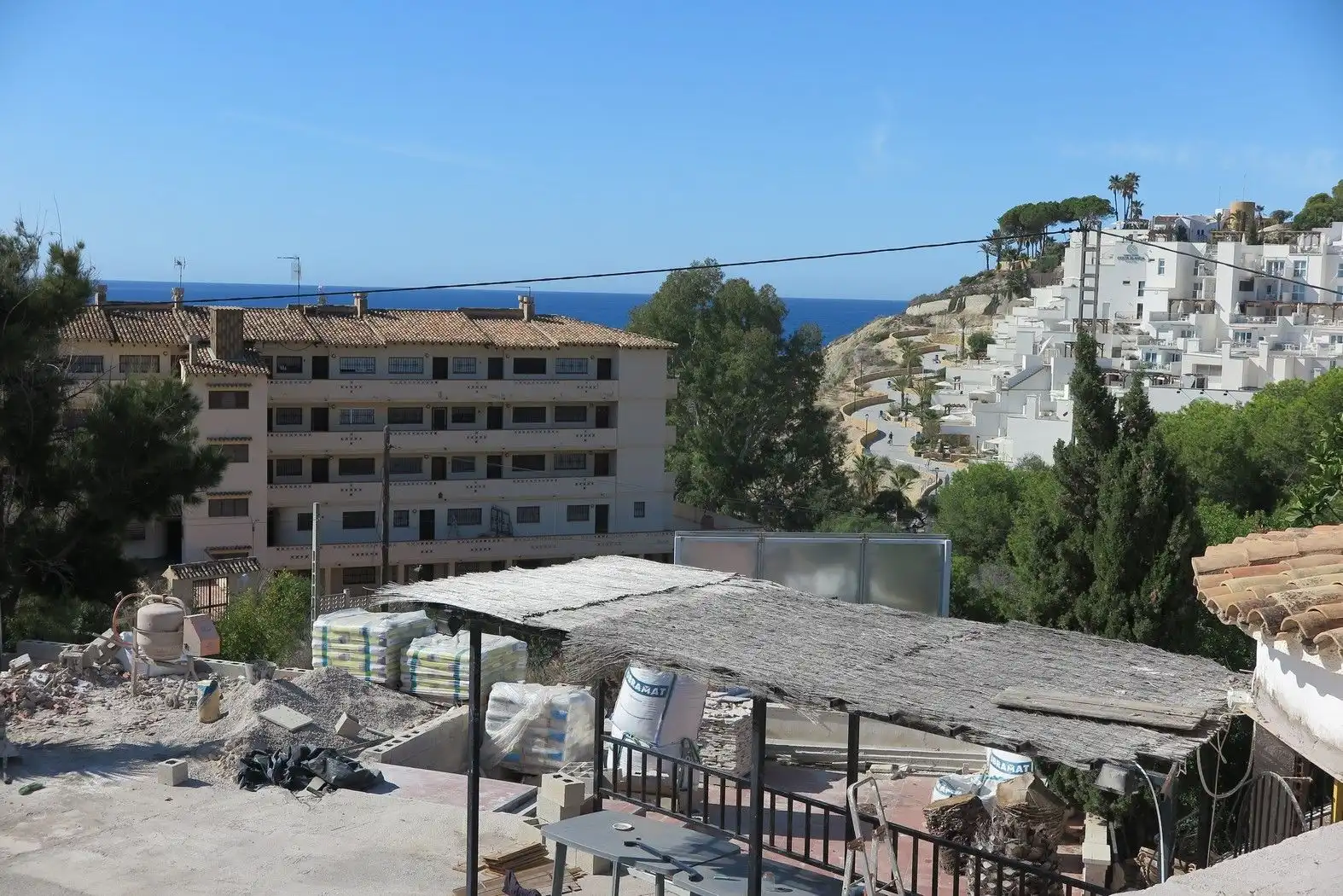 Vista exterior de Casa o chalet en venta en El Campello con Jardín privado, Terraza y Trastero