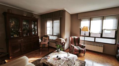 Photo 3 of Flat for sale in Calle Pintor Salvador de Azpiazu, San Martín, Araba - Álava