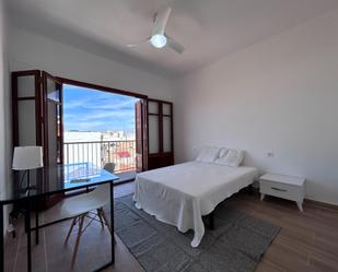 Bedroom of Flat to share in Sagunto / Sagunt  with Balcony