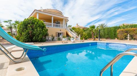 Foto 2 de Casa o xalet en venda a Calle Limonita, 5, Valle del Sol, Alicante