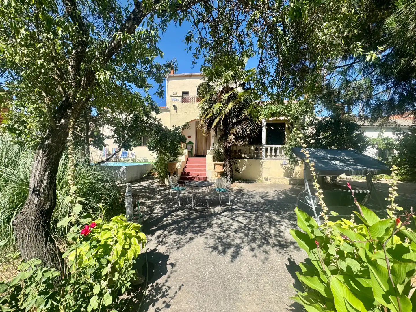 Außenansicht von Haus oder Chalet zum Verkauf in Corrales del Vino mit Möbliert
