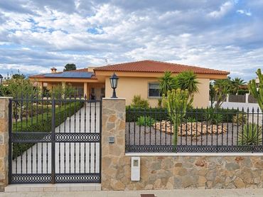 Villa mit Pool zum Verkauf in Centro