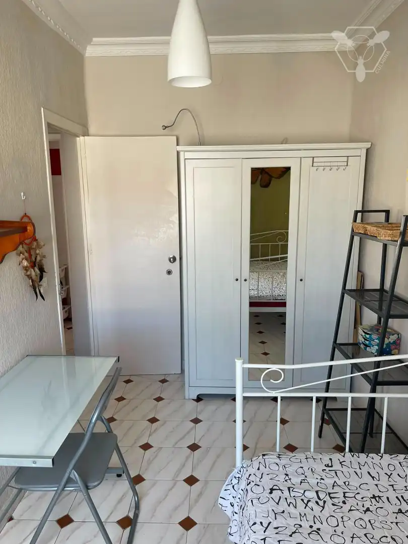 Habitación de Piso en venta en Huelva con Aire acondicionado y Amueblado
