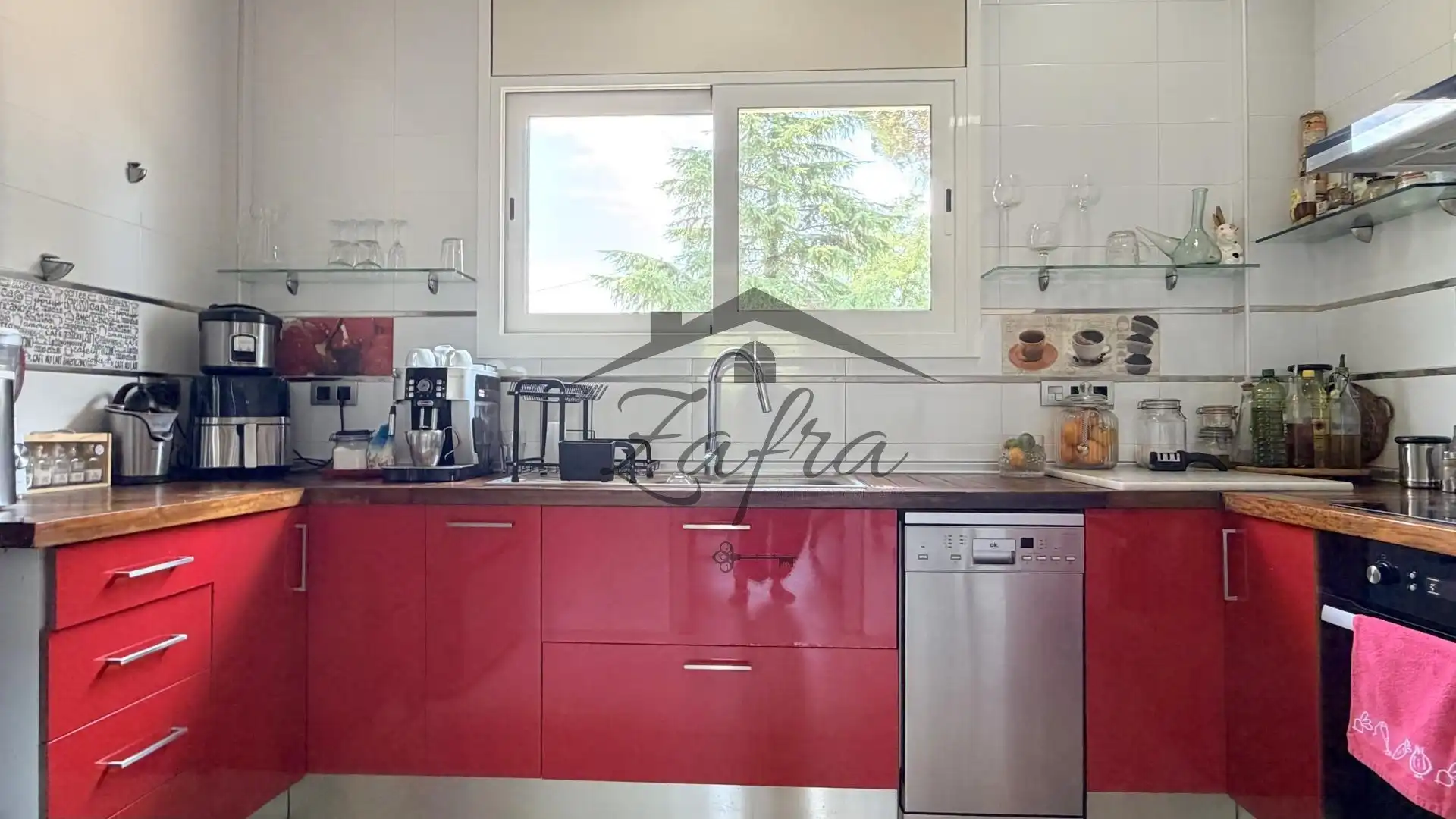 Casa con balcón en venta en Carrer Carrer Montjuïc, imagen 25