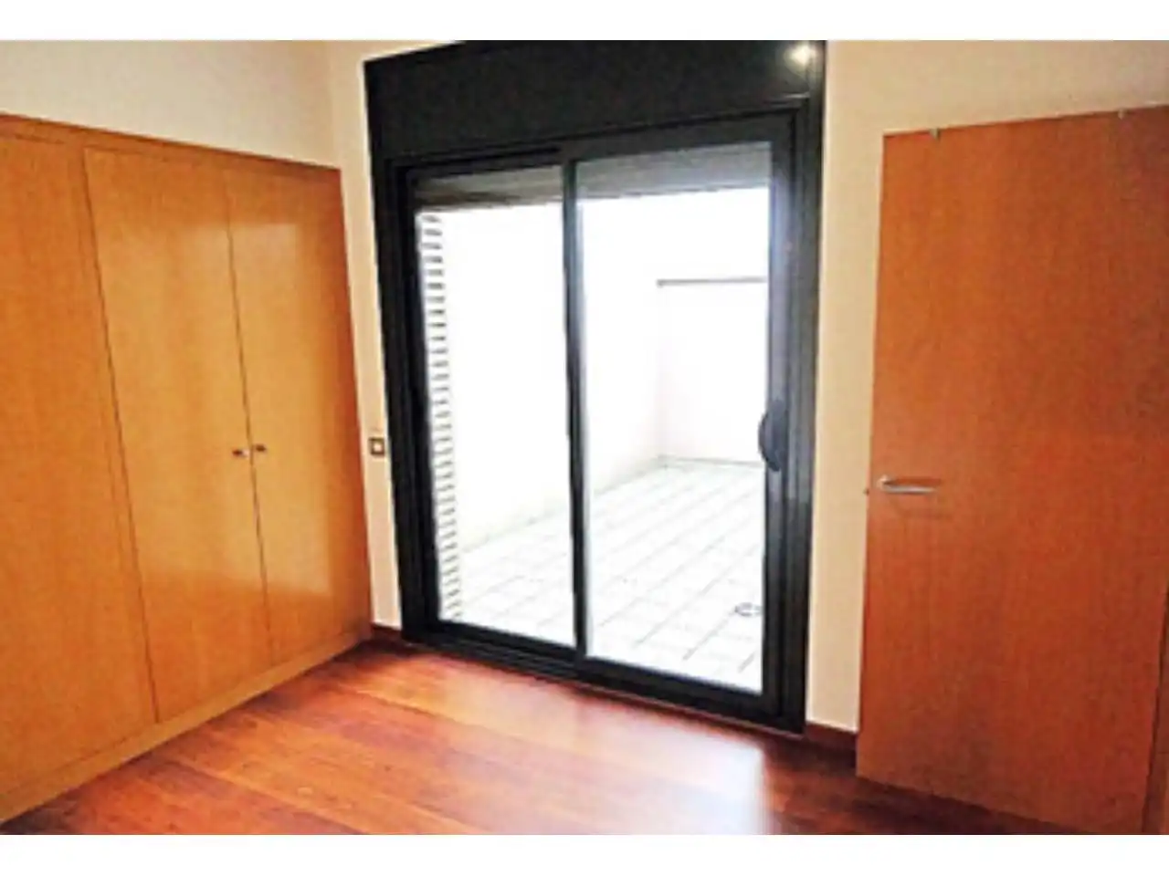 Flat for rent in Terrassa  with Air Conditioner, Parquet flooring and Terrace