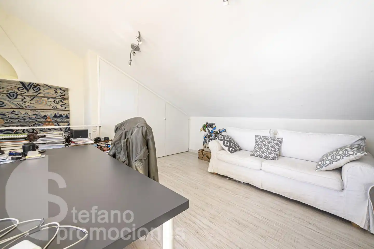 Bedroom of Detached homes for sale in Málaga  with Air Conditioner, Parquet flooring and Terrace