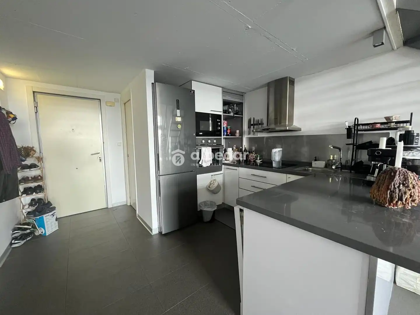 Küche von Wohnung zur Miete in Valencia mit Klimaanlage, Terrasse und Schwimmbad