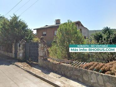 Casa amb piscina en venda a VIÑA 22