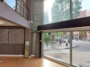 Gewerbefläche zum Verkauf in Paseo de la Reina Cristina, imagen 2