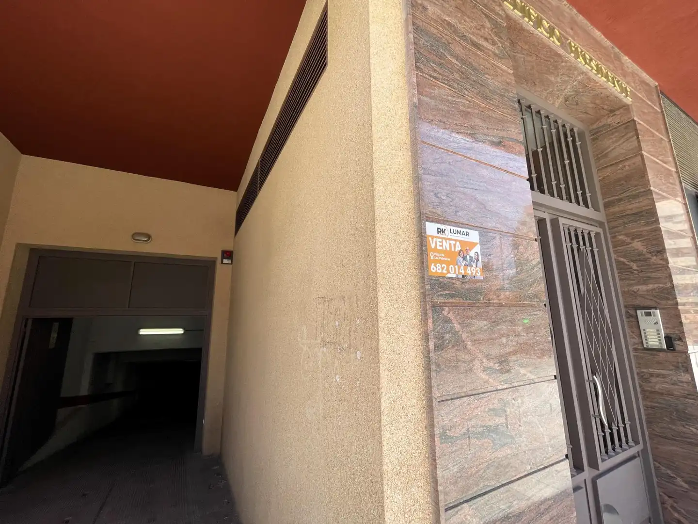 Vista exterior de Garaje en venta en Motril
