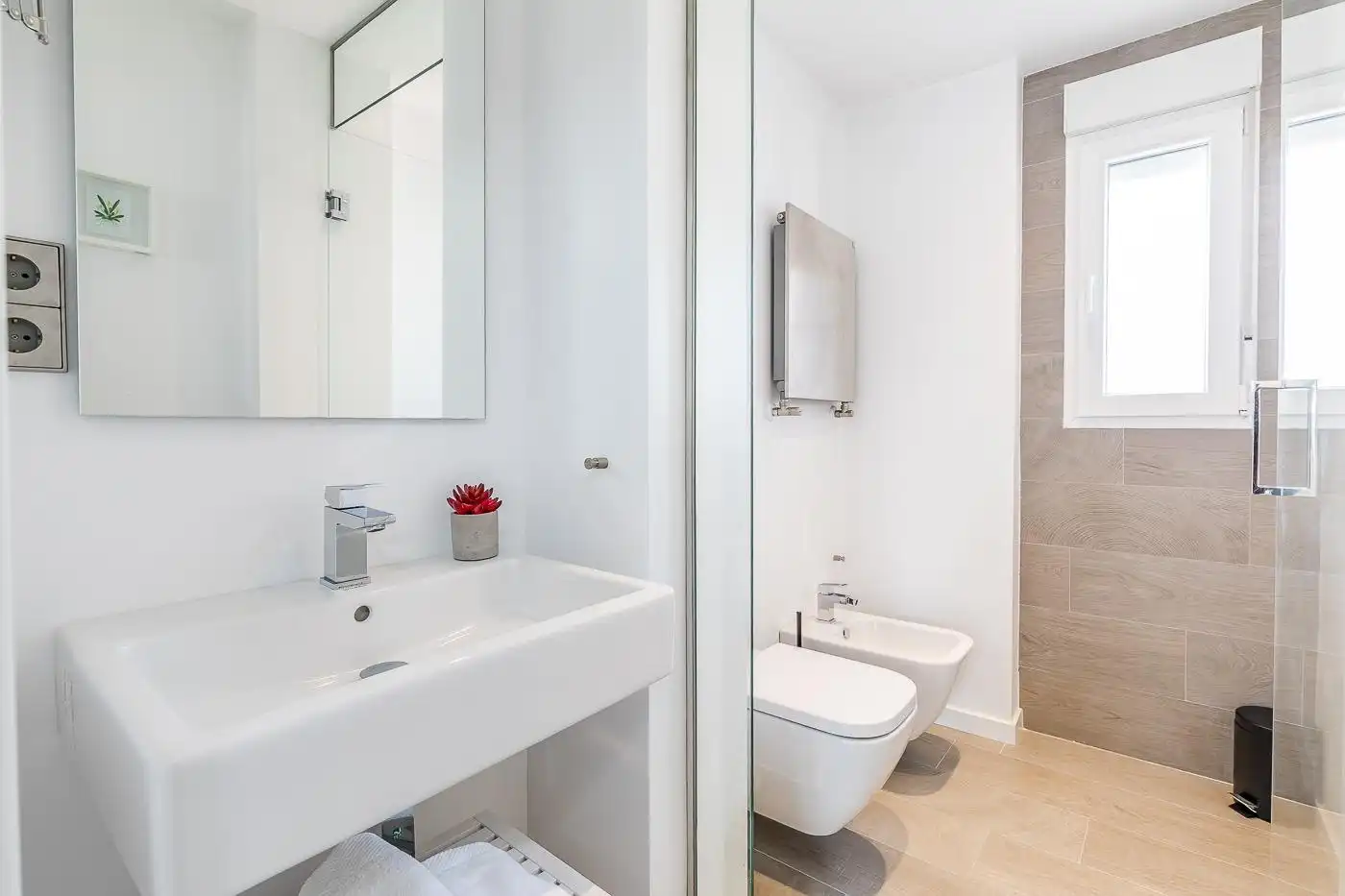 Baño de Piso de alquiler en Madrid con Aire acondicionado, Calefacción y Terraza