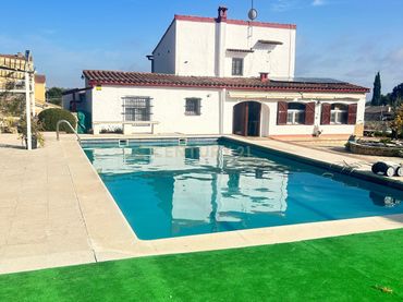 House with pool for sale in Carrer Peonia, 2-6, Nou Vendrell, Spain