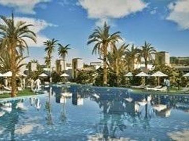 Chalet con piscina en venta en Mazarrón Casco Urbano