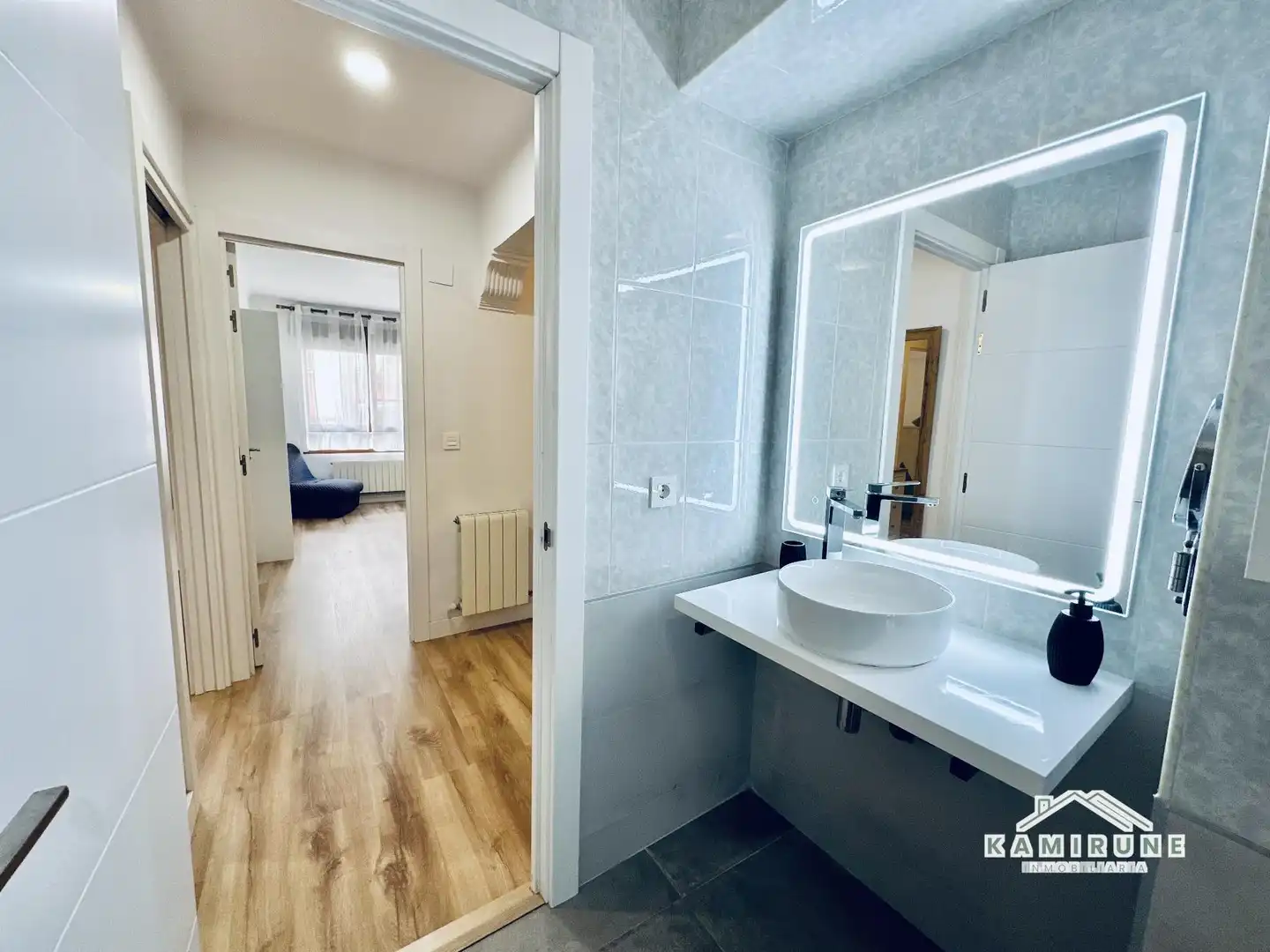 Baño de Piso en venta en Bilbao  con Calefacción, Terraza y Trastero
