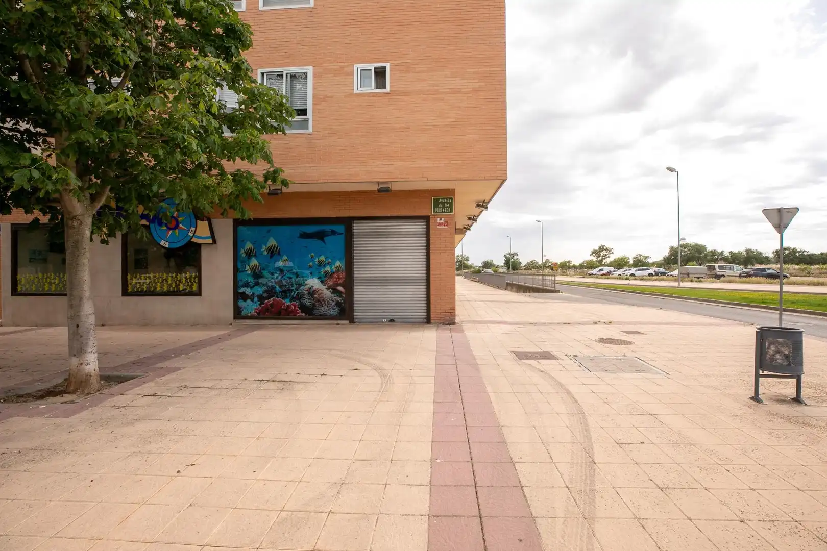Vista exterior de Local en venta en Huesca con Amueblado