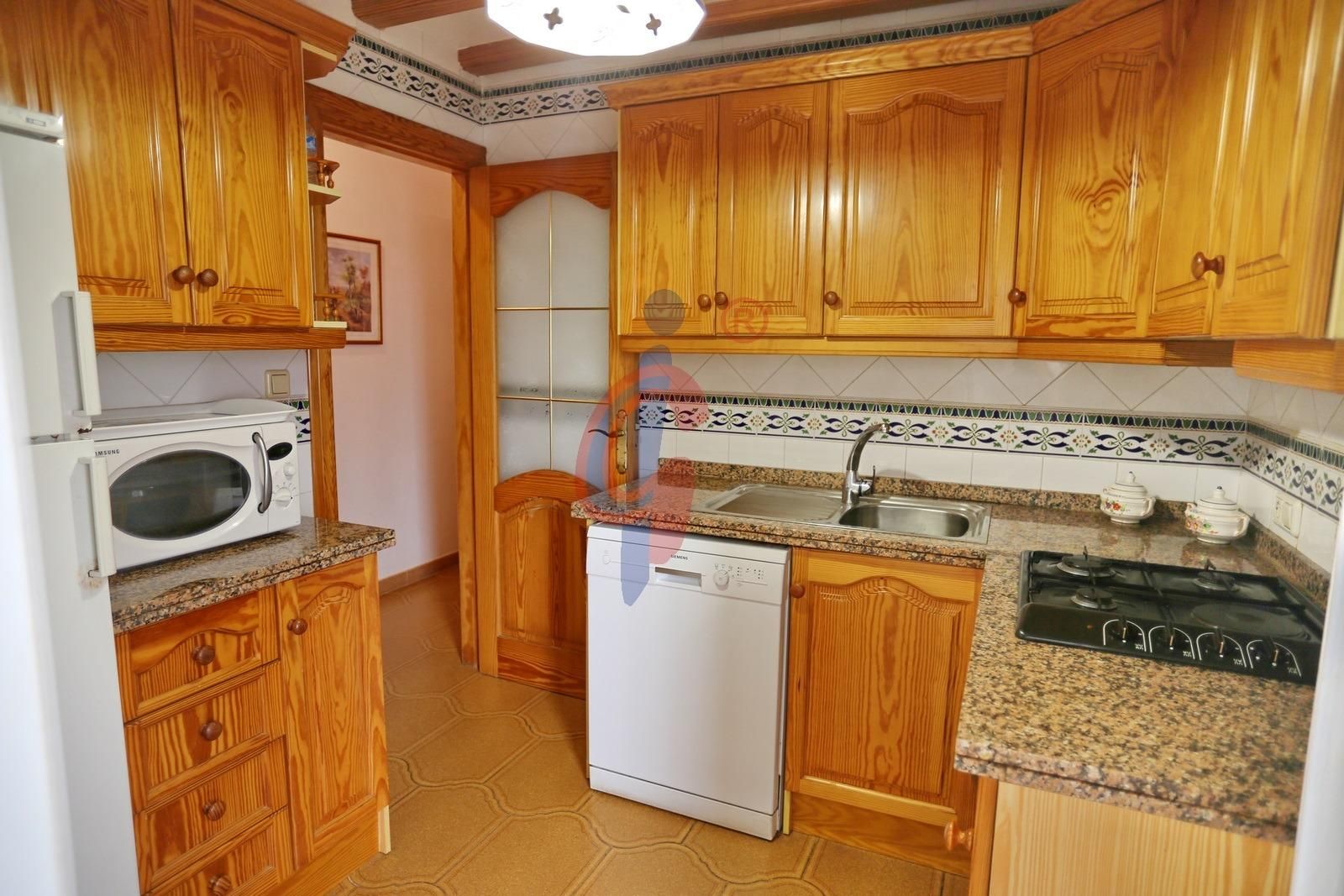 Kitchen of Apartment for sale in Guardamar del Segura  with Air Conditioner, Terrace and Balcony