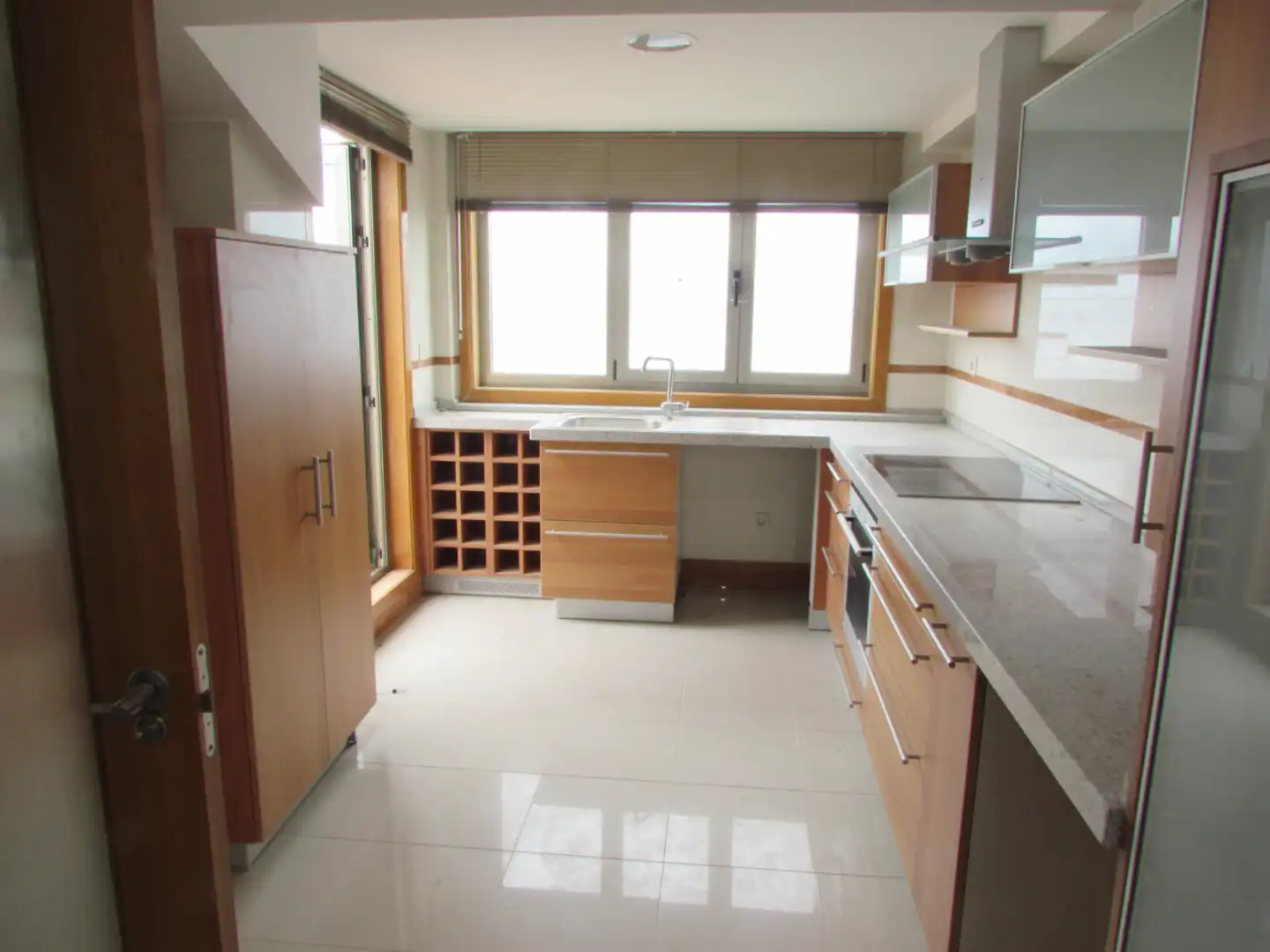 Kitchen of Flat for sale in Sada (A Coruña)  with Heating, Parquet flooring and Terrace