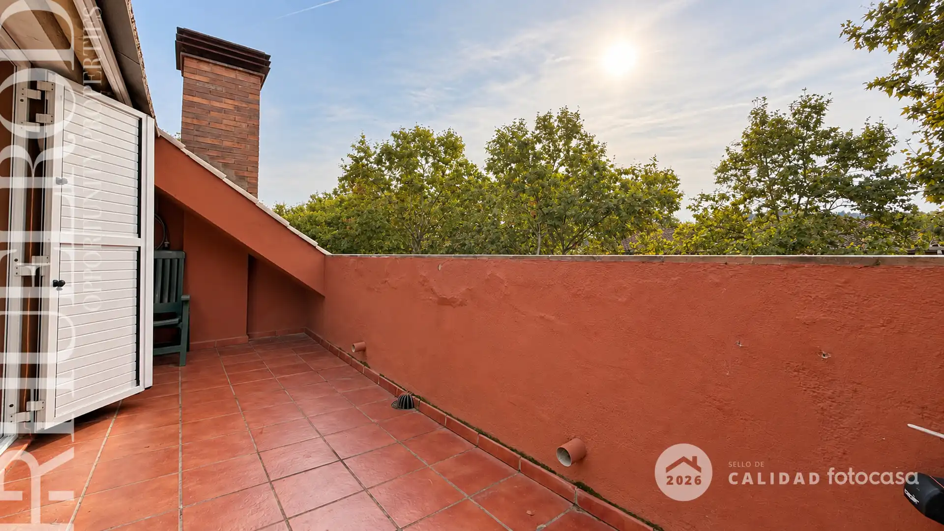 Terraza de Casa adosada en venta en Cerdanyola del Vallès con Aire acondicionado, Calefacción y Jardín privado