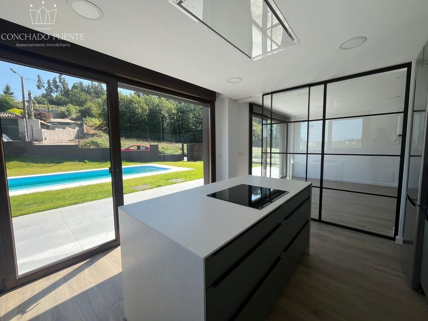 Cocina de Casa o chalet en venta en Culleredo con Jardín privado