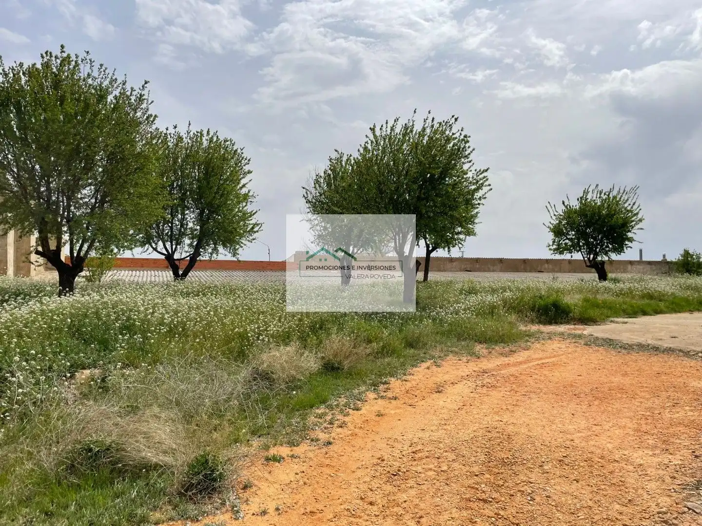 Nave industrial en venta en Villanueva de la Jara