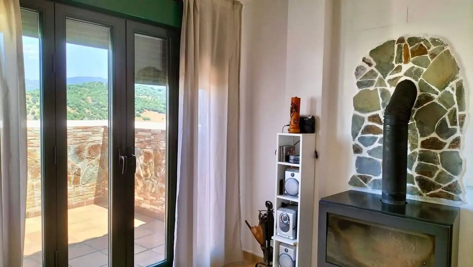 Sala d'estar de Pis en venda en Alcalá de los Gazules amb Traster i Piscina comunitària
