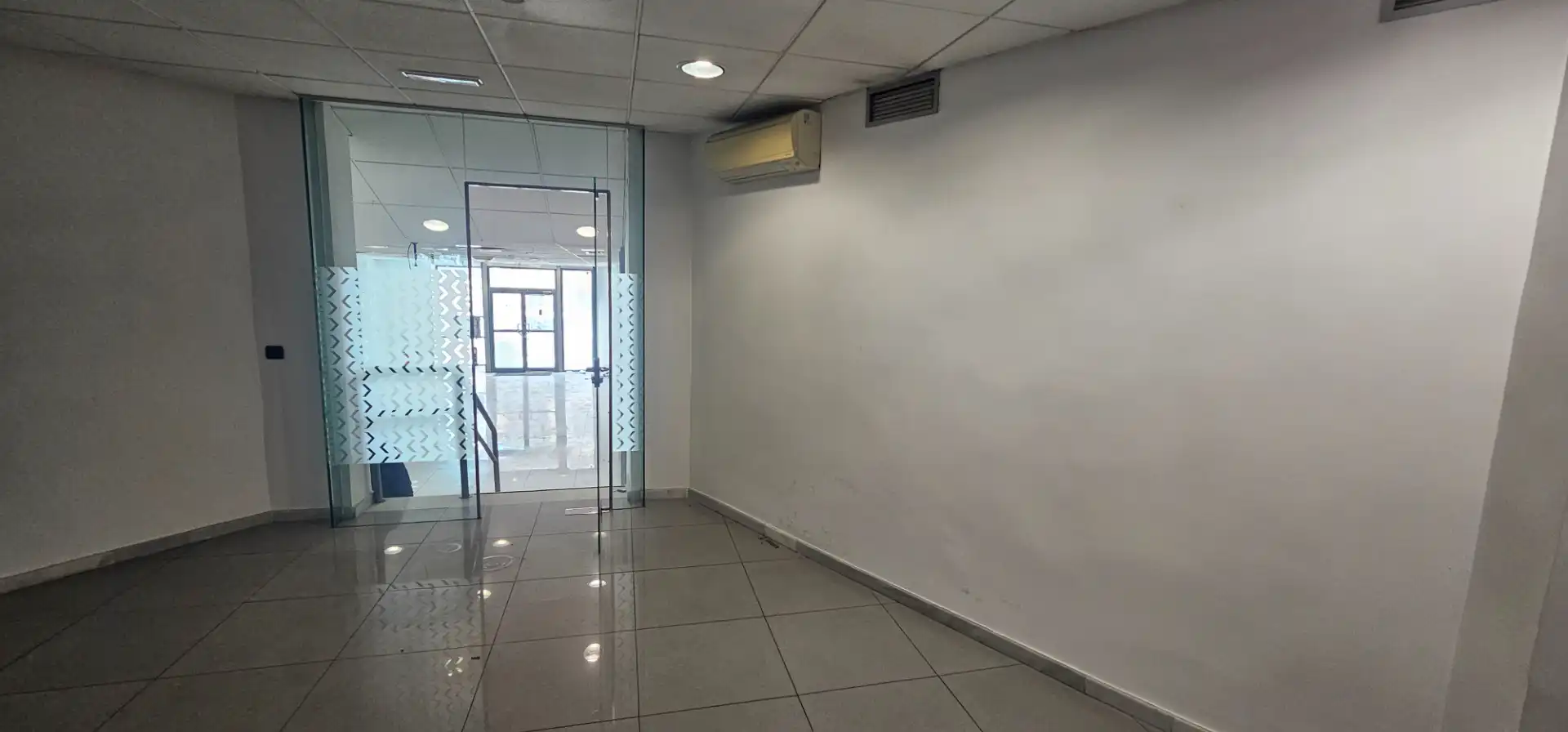 Local comercial en venda a Maracena, imagen 7