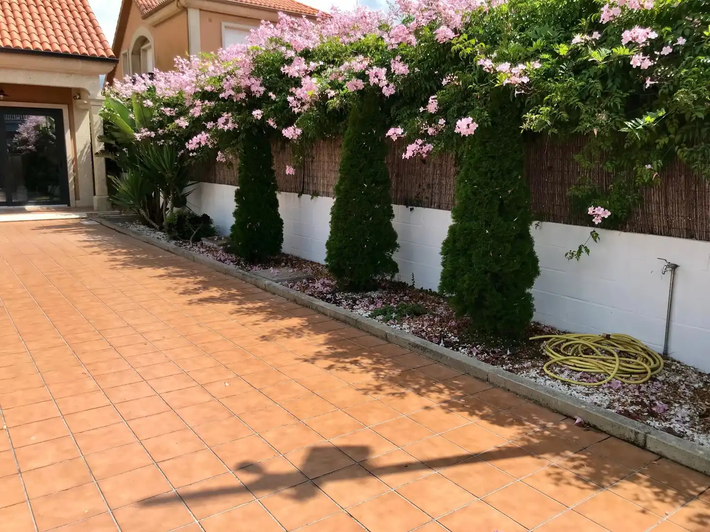 Terraza de Casa o chalet en venta en Ribeira con Calefacción, Piscina y Amueblado
