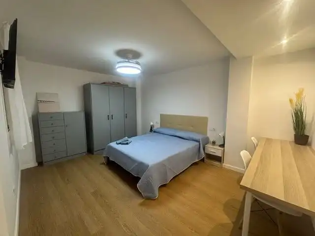 Schlafzimmer von Wohnung zur Miete in Alcoy / Alcoi mit Heizung, Abstellraum und Möbliert