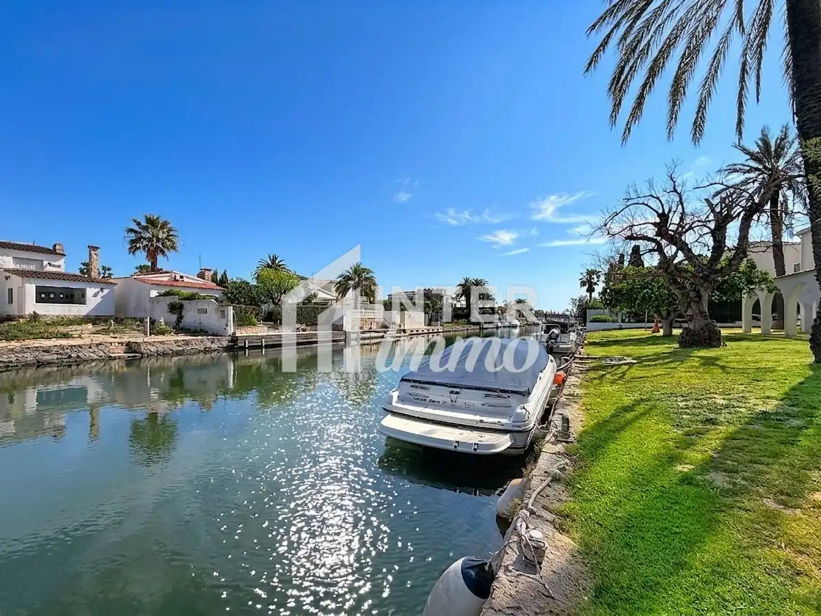 Appartement compact avec jardin à vendre à CARRER SEGRE 3 BAT A 17487 EMPURIABRAVA, imagen 5