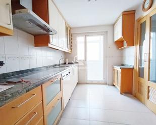 Kitchen of Flat for sale in  Jaén Capital  with Air Conditioner, Storage room and Balcony