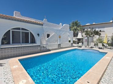 Maison avec piscine à vendre à Orihuela Costa