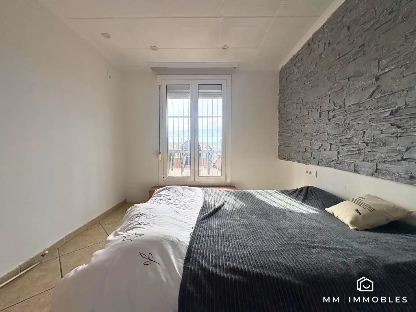Schlafzimmer von Dachboden zum Verkauf in Granollers mit Terrasse
