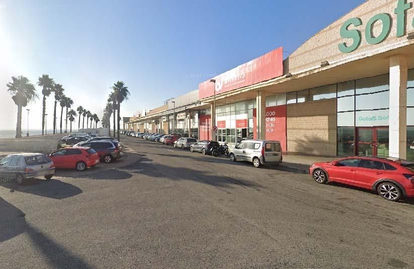 Vista exterior de Oficina en venda en  Cádiz Capital