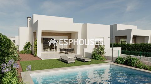 Villa de lujo exclusiva de una sola planta en La Finca Golf Resort