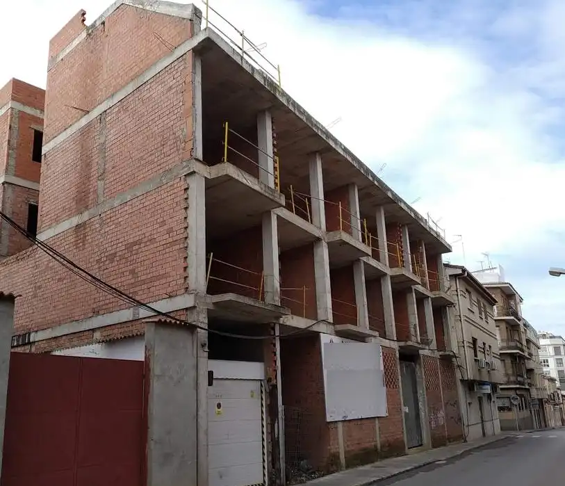 Edificio en venta en C/ Torrecillas, Valdepeñas