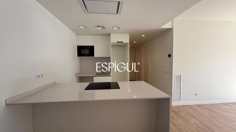Foto 3 de Piso de alquiler en Domeny, Girona Capital